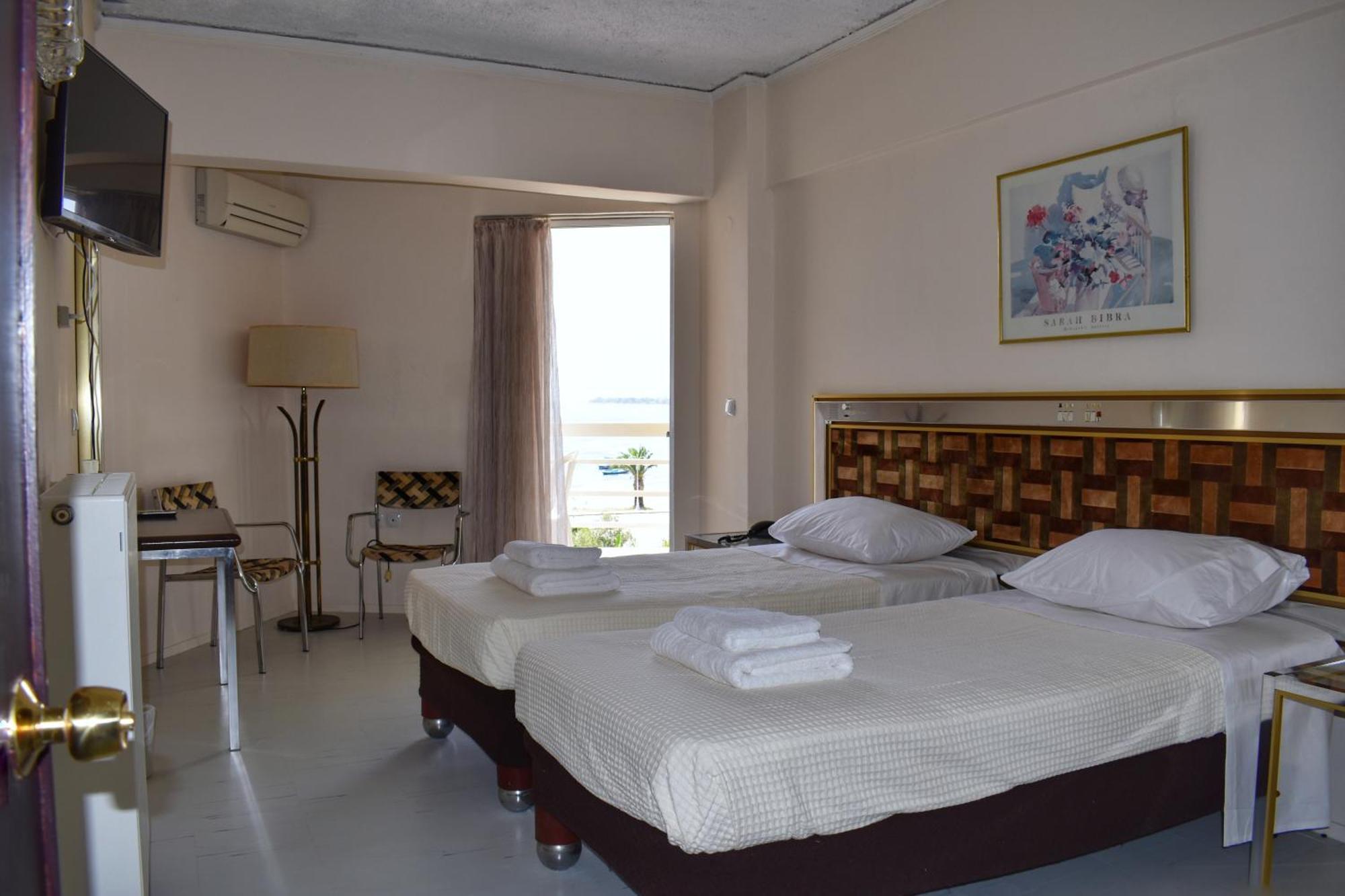 Hotel Theoxenia Mesolóngion Exteriör bild
