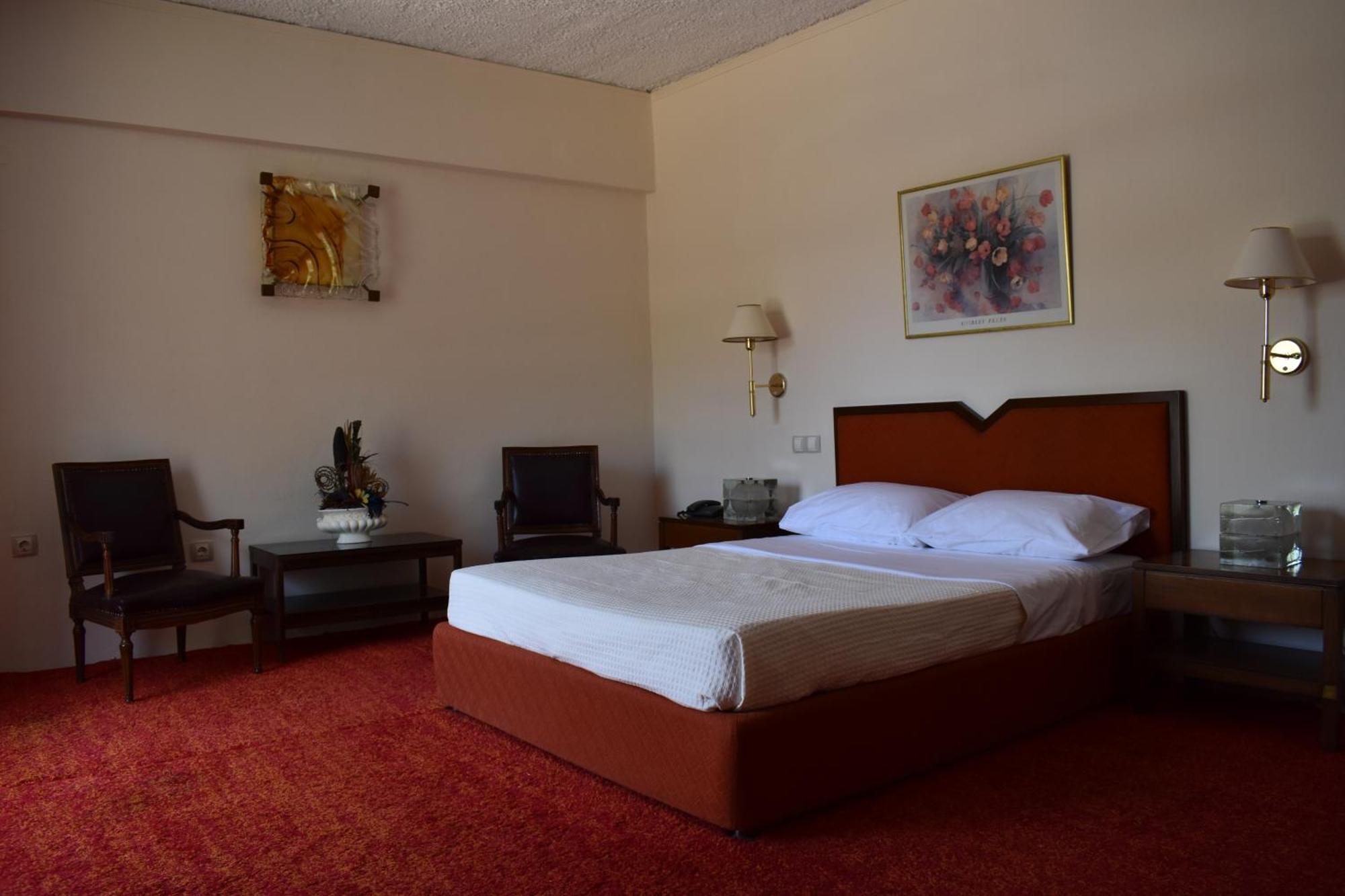 Hotel Theoxenia Mesolóngion Exteriör bild